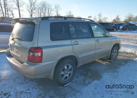 2005 Toyota Highlander V6 from USA, damaged, VIN JTEEP21AX50099854